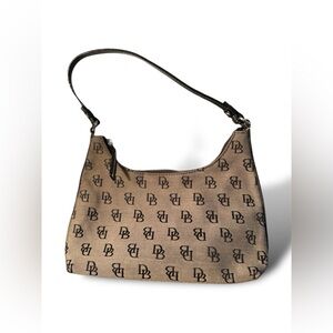 New Dooney & Bourke brown and black monogram shoulder bag with silver hardware